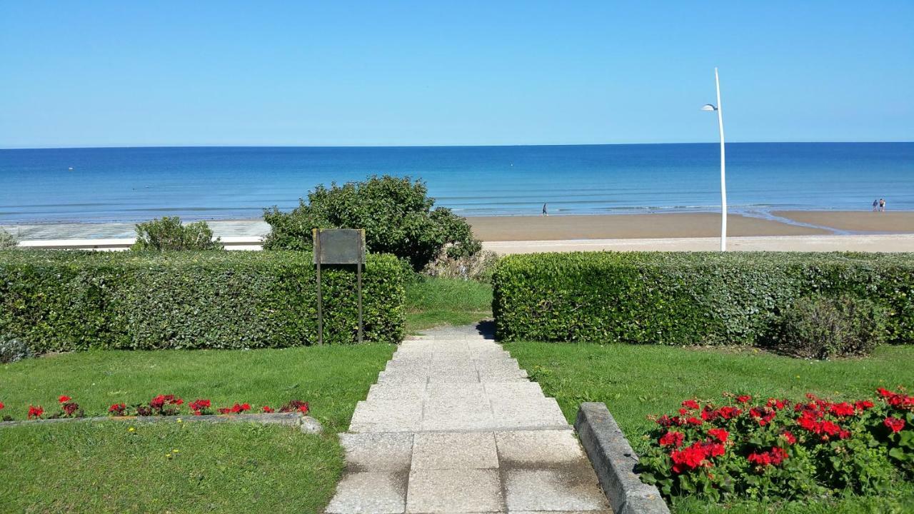 קאבורג Magnifique Vue Mer Et Foret מראה חיצוני תמונה